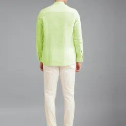 neonomad Men Mandarin-Collar Slim Fit Kurta image 2