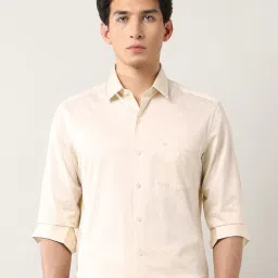 arrow Men Printed Slim Fit Shirt with Patch Pocket image 1