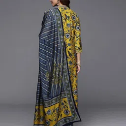 nyrika Women Floral Straight Kurta Set image 3