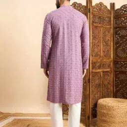 swagg india Men Embroidered Regular Fit Long Kurta image 3