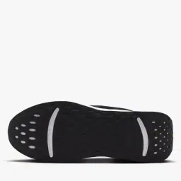 nike Men Promina Low-Top Sports Shoes image 4