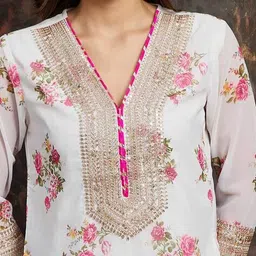 melange by lifestyle Women Embroidered Straight Kurta Set image 4