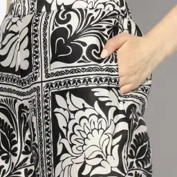 outryt by azorte Floral Print Relaxed Fit Satin Pants image 5