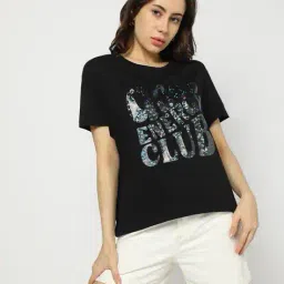 yousta Women Typographic Print Regular Fit Round-Neck T-Shirt image 5