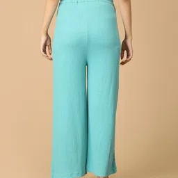 the mom store Women Ribbed Top & Pyjamas Set image 5