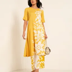 rangmanch by pantaloons Women Floral Kurta Set image 1