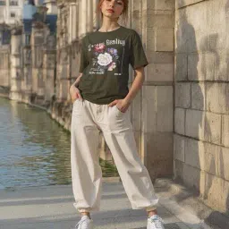 buda jeans co Women Graphic Print Regular Fit Crew-Neck T-Shirt image 1