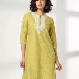 avaasa mix n' match Women Embroidered Straight Kurta-picture-38