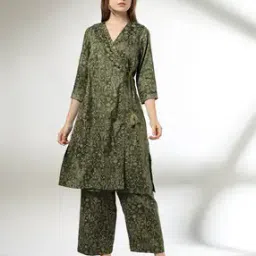 siyahi Women Floral Print Angrakha Kurta-picture-10