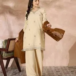 tanuka Women Embroidered Straight Kurta Suit Set-picture-42