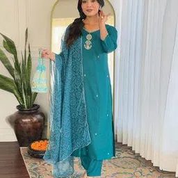 Women Embroidery Straight Kurta Set-image-38