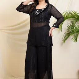 DEEBACO Indo Western Plus Size Tunic With Crop Top & Sharara Co-Ords image 4