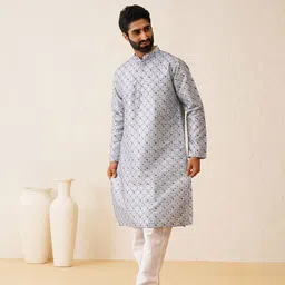 SOJANYA LUXE Ethnic Motifs Embroidered Straight Kurta with Pyjamas image 2