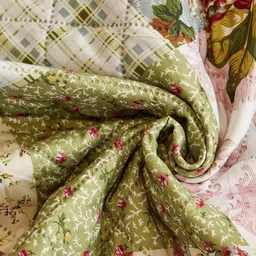 HOUSE OF QUIRK Cream Coloured Four Seater Quilted Anti-Slip Water-Resistant Sofa Mat image 5