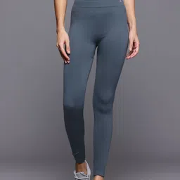 HRX by Hrithik Roshan Rapid-Dry Antimicrobial Seamless Training Tights image 2