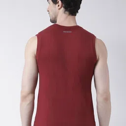 Friskers Pack Of 2 Round Neck Sleeveless Cotton Slim Fit T-shirt image 3