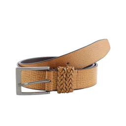 Aditi Wasan Men Textured Leather Belt image 3