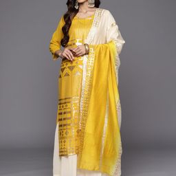 Varanga Embroidered Regular Sequinned Silk Georgette Kurta With Sharara & Dupatta-picture-5