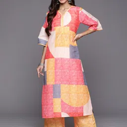Varanga Women Printed Regular Kurta with Trousers image 4