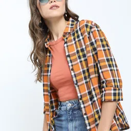 tokyo talkies Women Regular Fit Checkered Cut Away Collar Casual Shirt-picture-40