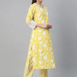 Readiprint Fashions Floral Printed Thread Work Pure Cotton Kurta with Palazzos & Dupatta image 5