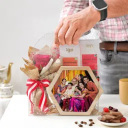 Sweet Memories Personalized Diwali Hamper-image-0