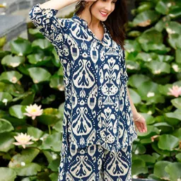 kalini GoSriKi Printed Mandarin Collar Tunic With Palazzo image 2