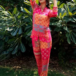 gosriki KALINI Ethnic Motifs Printed Shirt Collar High Low Kurta & Trouser image 5