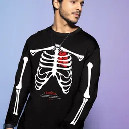 Bewakoof Men Graphic Printed Round Neck Cotton T-shirt-image-80