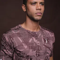 Campus Sutra Men Maroon Printed Round Neck Dri-FIT Running T-shirt image 2