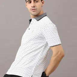 STELLERS Geometric Printed Polo Collar T-shirt image 3