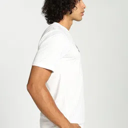 Puma Performance Cat Brand Logo Printed Slim-Fit T-Shirt image 3