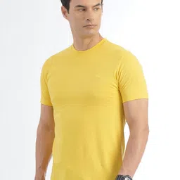 JADE BLUE Men Solid Round Neck Pure Cotton T-shirt image 3