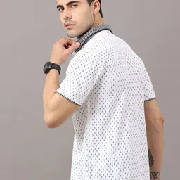 STELLERS Geometric Printed Polo Collar T-shirt image 4