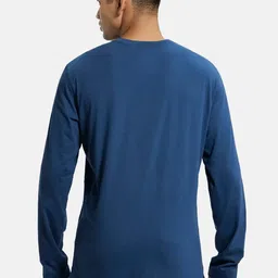Jockey Men Cotton Henley Neck T-shirt image 4