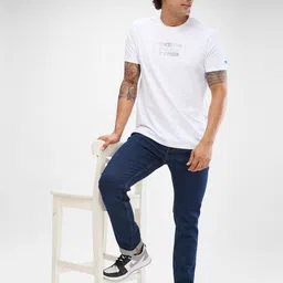 SPYKAR Men Typography Printed Slim Fit T-shirt image 5