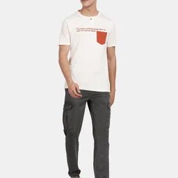 t-base Men Off White & Rust Printed Cotton Henley Neck T-shirt image 5