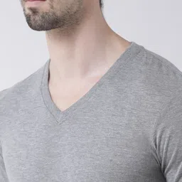 Friskers Pack Of 2 V-Neck Slim Fit Cotton T-shirt image 2