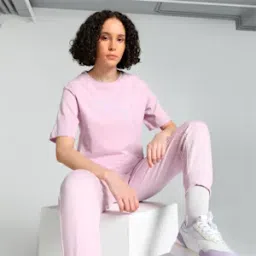 HER Graphic Women's Relaxed Fit T-shirt-image-15