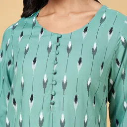 RANGMANCH BY PANTALOONS Women Green & White Printed Kurta with Palazzos image 2