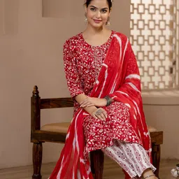 RANGREAL Women Floral Printed Regular Pure Cotton Kurta with Trousers & With Dupatta image 1