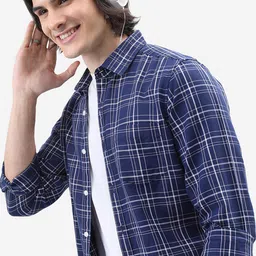 HIGHLANDER Men Slim Fit Opaque Checked Casual Shirt-picture-40