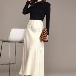 MANGO x Camille Satin Solid Maxi Skirt-picture-30