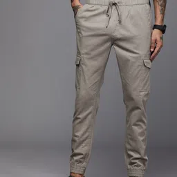 WROGN Men Grey Regular Fit Solid Cargo Joggers-picture-30