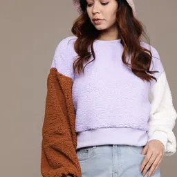 The Roadster Lifestyle Co. Boxy Sherpa Sweatshirt-image-35