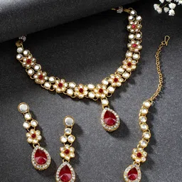 Peora Maroon Gold-Plated Kundan Crystal Jewellery Set-image-33