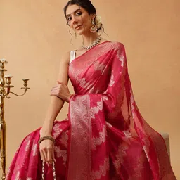 DIVASTRI Leheriya Zari Organza Banarasi Saree-image-14