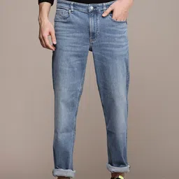 Calvin Klein Jeans Men Blue Slim Fit Light Fade Stretchable Jeans-image-29