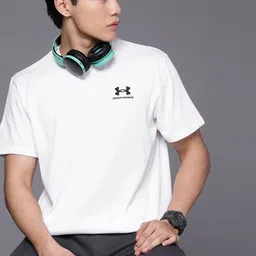 UNDER ARMOUR Brand Logo Embroidered Detail Loose Fit Heavyweight T-shirt image 1