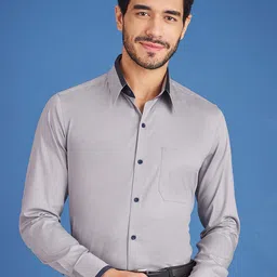 LOUIS STITCH Comfort Opaque Spread Collar Chest Pocket Cotton Semiformal Shirt-image-94